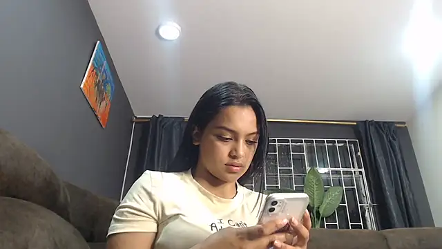 fairylatin222 online show from March 14, 2026, 2:06 am