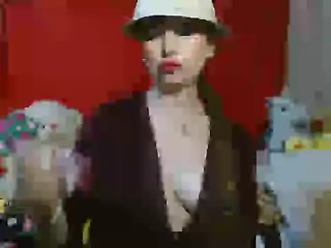 hottieperla online show from March 5, 2026, 9:00 pm