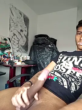 Snapshot of xrobXstax chatting on October 12, 2025, 7:24 pm xrobXstax online show from October 12, 2025, 7:24 pm