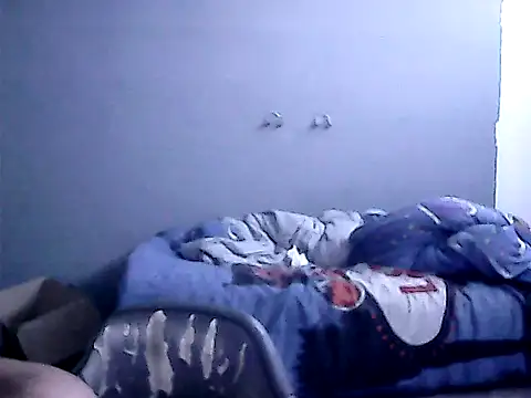 Snapshot of twinkerbell344 chatting on February 23, 2025, 1:35 am twinkerbell344 online show from February 23, 2025, 1:35 am