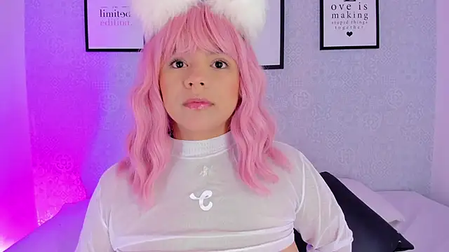 Natasha harper online show from September 25, 2025, 11:58 am