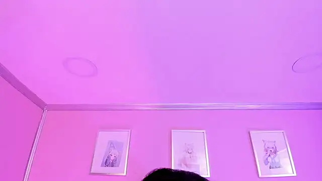 Sachi Meow online show from March 5, 2025, 4:02 pm