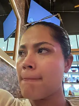 scarlet-kennedy98 online show from April 13, 2026, 9:20 pm