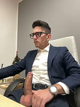 masterboss  online show from December 20, 2024, 12:38 pm