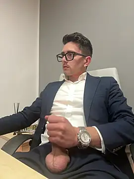 masterboss  online show from February 3, 2026, 1:05 pm