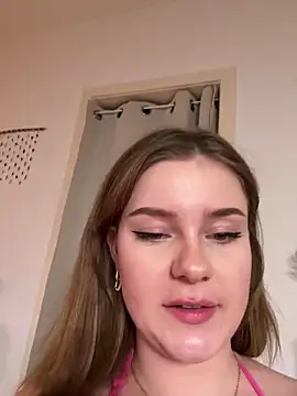 MaribelRiver online show from February 13, 2025, 8:55 pm