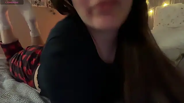 Anisawithlove online show from January 18, 2026, 6:55 pm