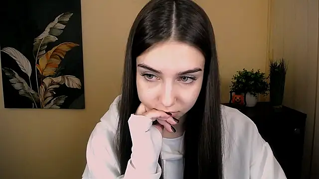 Lili magic online show from October 26, 2025, 9:04 am