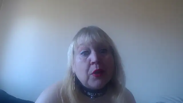 Blasflittchen online show from March 19, 2025, 10:11 am