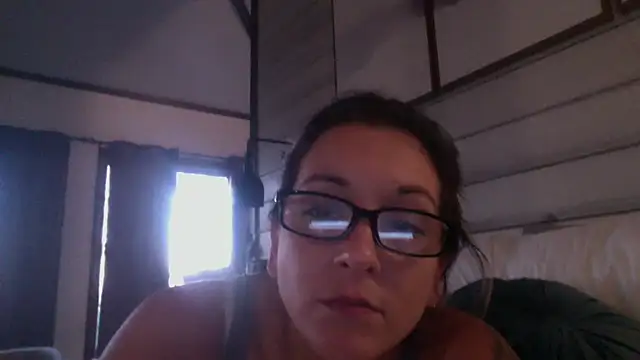 Snapshot of bella8769 chatting on February 22, 2026, 12:01 am bella8769 online show from February 22, 2026, 12:01 am