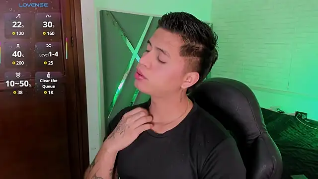 Niicky1  online show from December 20, 2025, 9:00 pm