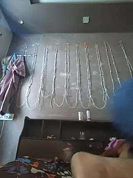 lund lol online show from November 14, 2025, 6:12 am