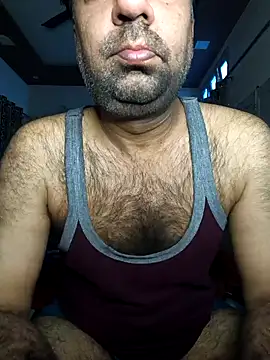 Snapshot of lund_lol chatting on February 10, 2026, 9:02 am lund lol online show from February 10, 2026, 9:02 am