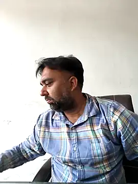 Snapshot of lund_lol chatting on March 26, 2026, 6:30 am lund lol online show from March 26, 2026, 6:30 am