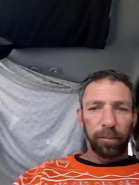 Treemandude online show from December 16, 2025, 5:40 pm