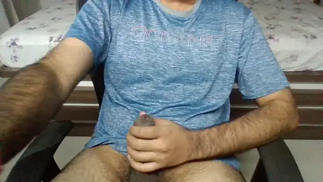 james smith 18729 online show from September 13, 2025, 6:29 pm