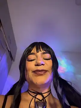 RavenM8 online show from October 22, 2025, 1:39 am