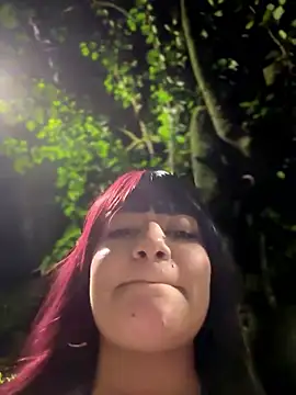 Snapshot of RavenM8 chatting on January 17, 2026, 1:54 am RavenM8 online show from January 17, 2026, 1:54 am