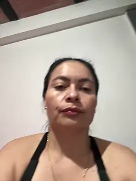Snapshot of Janna099 chatting on June 16, 2026, 1:25 pm Janna099 online show from June 16, 2026, 1:25 pm
