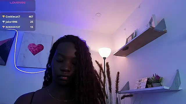 lanna bx online show from February 26, 2025, 5:07 pm