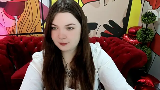 RosieMoons online show from April 12, 2026, 7:19 pm