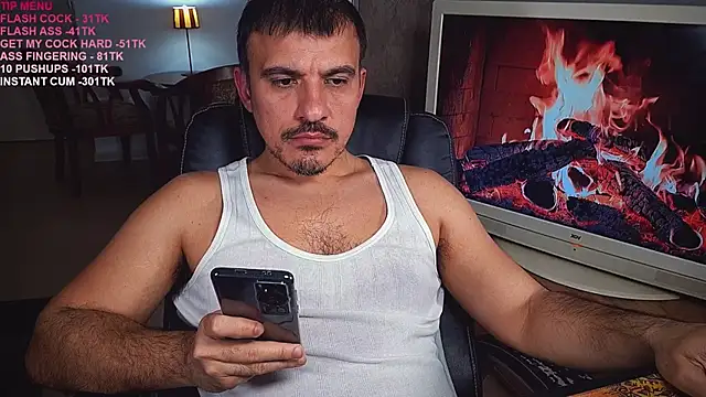 officeman7 online show from March 20, 2025, 5:04 pm