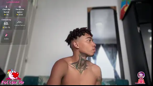 sexy blacks  online show from November 11, 2025, 12:05 pm