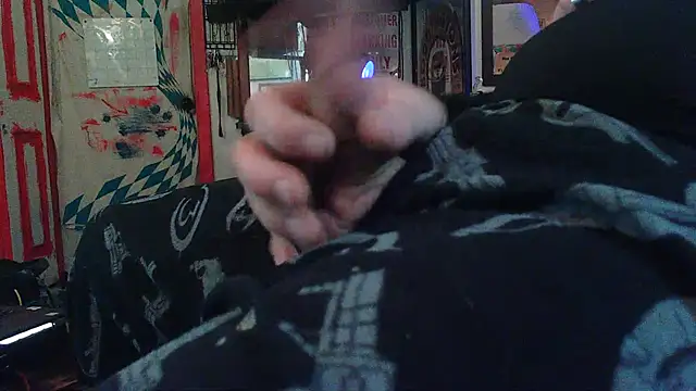 Snapshot of duggiefresh chatting on January 30, 2025, 6:32 pm duggiefresh online show from January 30, 2025, 6:32 pm