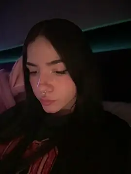 Snapshot of ShannonShanny chatting on March 5, 2025, 7:27 pm ShannonShanny online show from March 5, 2025, 7:27 pm