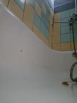 WhoreAnalsssxxx online show from February 13, 2026, 5:42 pm