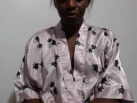 black   ghodess online show from November 12, 2025, 9:58 pm