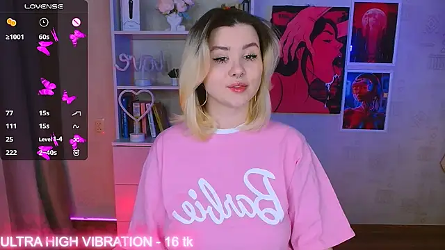 cutie mili online show from March 5, 2025, 7:27 am