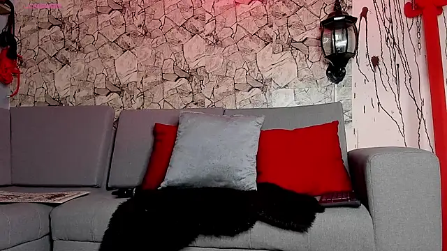 Snapshot of irregular_fetish_ chatting on December 11, 2024, 6:52 pm irregular fetish online show from December 11, 2024, 6:52 pm