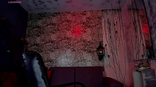 Snapshot of irregular_fetish_ chatting on February 20, 2025, 8:03 pm irregular fetish online show from February 20, 2025, 8:03 pm