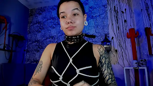 Snapshot of irregular_fetish_ chatting on March 18, 2025, 8:04 pm irregular fetish online show from March 18, 2025, 8:04 pm