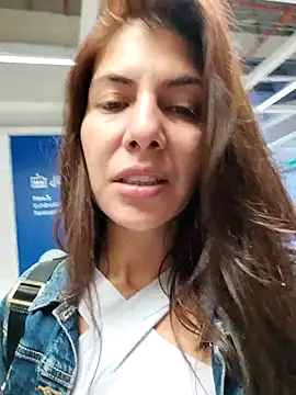 scarlett moore online show from February 14, 2025, 1:23 am