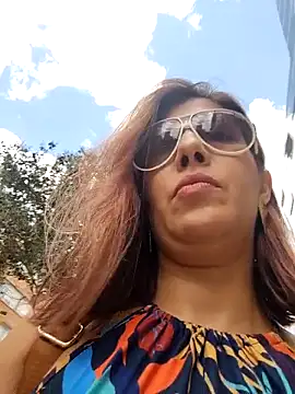 scarlett moore online show from December 14, 2025, 3:06 pm