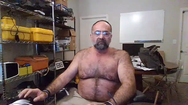 chainjulious online show from December 9, 2024, 10:41 pm