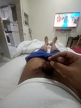 Snapshot of DesiRocco7 chatting on February 26, 2026, 1:59 am DesiRocco7 online show from February 26, 2026, 1:59 am