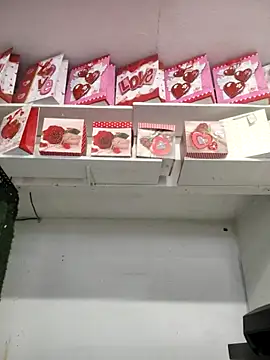 Mia Novikov online show from February 11, 2025, 8:42 pm