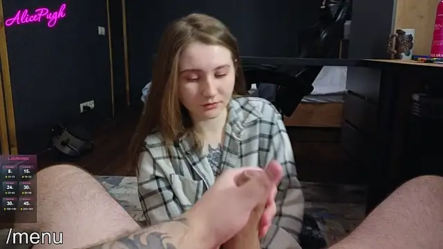 alicepugh online show from January 26, 2025, 5:23 pm