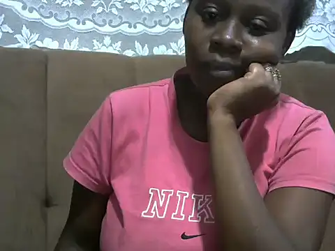 Snapshot of Amelyah chatting on January 6, 2026, 2:43 pm Amelyah online show from January 6, 2026, 2:43 pm