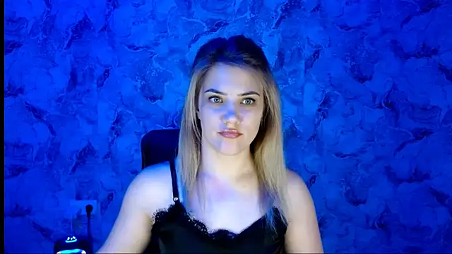 nika gold1 online show from February 28, 2026, 3:02 pm