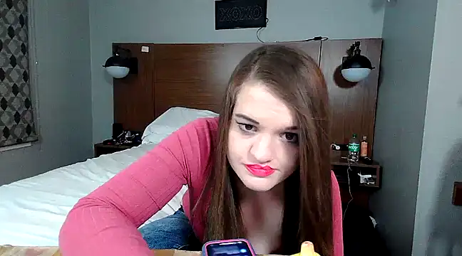 kittykat 1999xh online show from December 6, 2024, 7:10 am