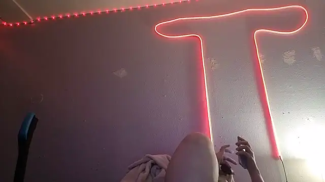 kittykat 1999xh online show from October 16, 2025, 8:59 am