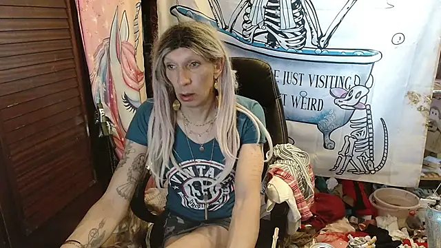 Ombeline1 online show from March 28, 2026, 12:16 pm