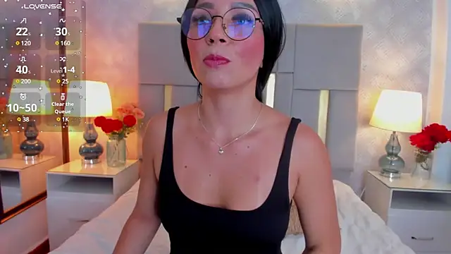 Camilaa Sanchez  online show from February 28, 2025, 11:36 am