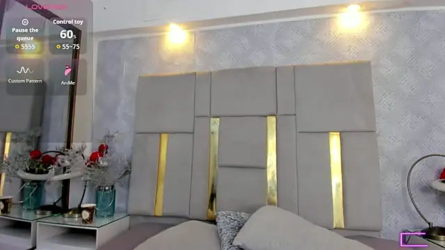 Camilaa Sanchez  online show from October 20, 2025, 11:32 am