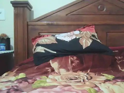 Nuttysub online show from January 15, 2026, 2:49 am