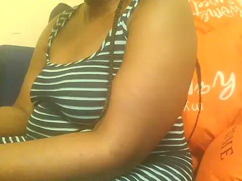 Sexy Riri online show from October 3, 2025, 10:29 pm